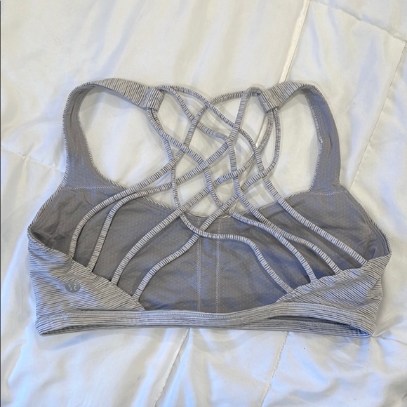 Lululemon Free to Be Wild Bra - Picture 2 of 3